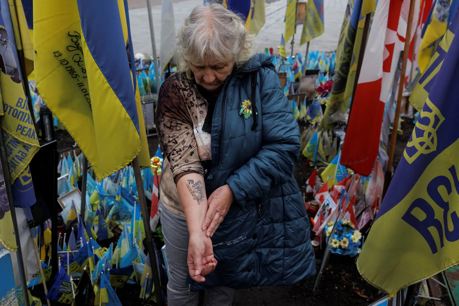 Українці перетворюють біль війни на символи: як татуювання допомагають пережити втрату